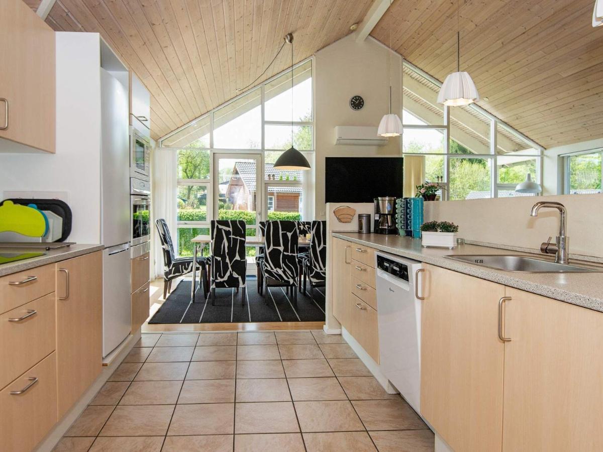 12 Person Holiday Home In Aabenraa Loddenhøj 外观 照片